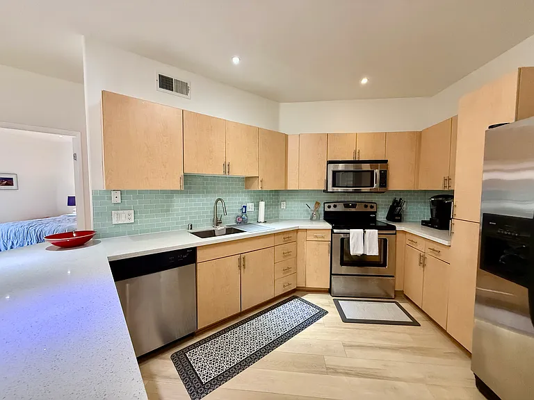 1501 Front St #529 — Photo 10