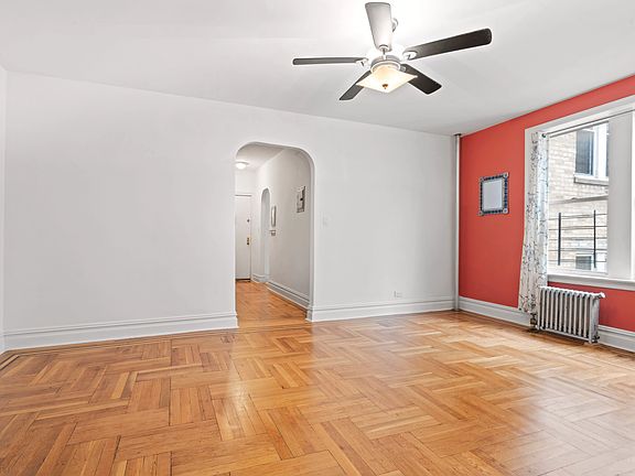 2nd image of 811 Walton Ave APT E20