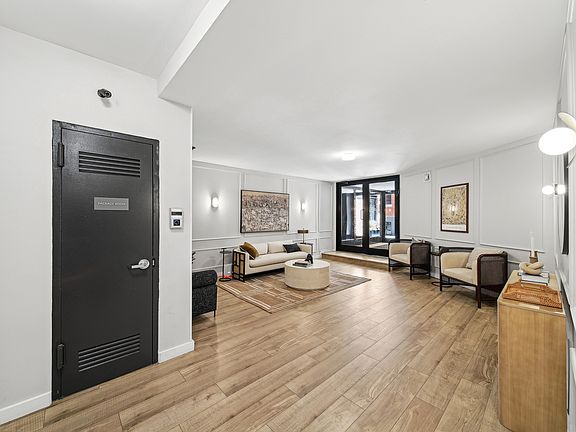 5th image of 51 Irving Pl #1A