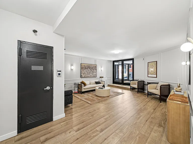 51 Irving Pl #6C — Photo 7