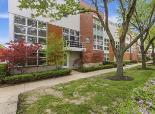 (Undisclosed Address), Chicago, IL 60657
