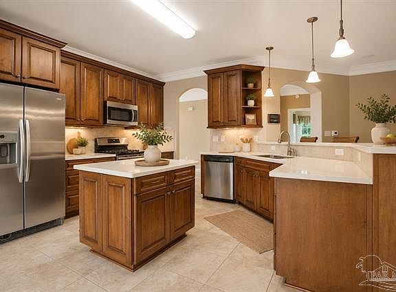 3rd image of 3848 Throne Ct