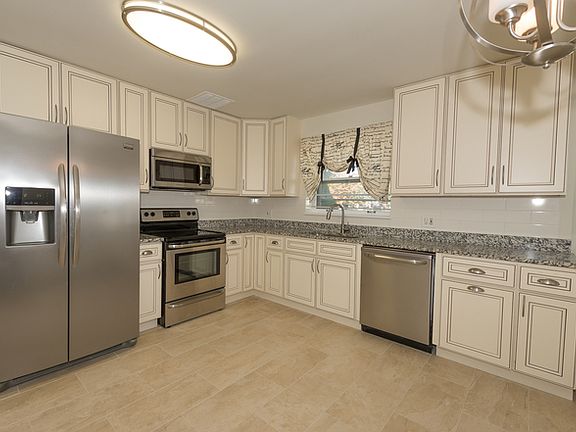 5th image of 1747 N 20th Ave