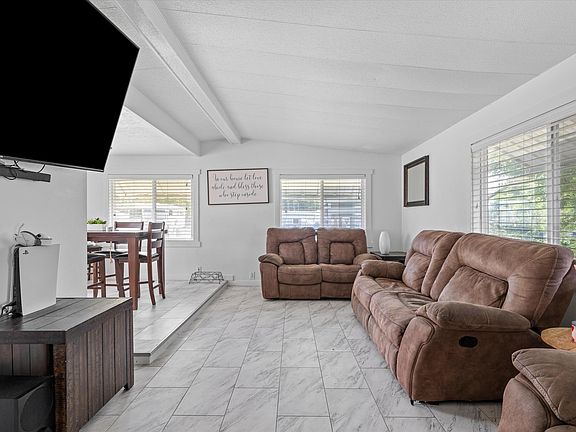 5th image of 189 S 38th Ave #8