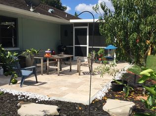 363 Huntington Dr, Naples, FL 34109