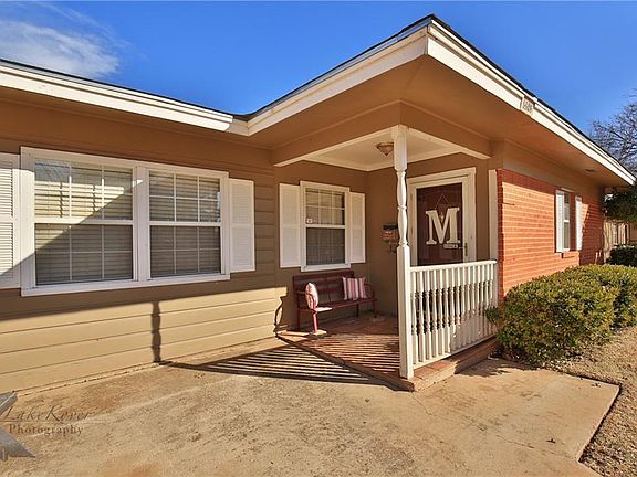 2nd image of 1409 Bel Air Dr