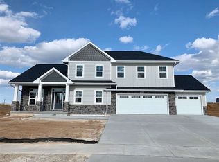 1630 Drusillas Way, Green Bay, WI 54313