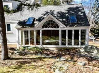 127 Bedford Rd, Lincoln, MA 01773