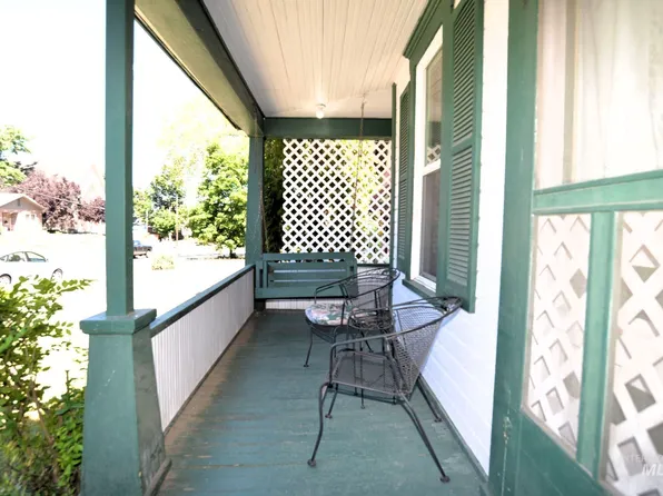 806 7th Ave, Lewiston, ID 83501