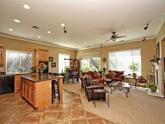 4th image of 8052 Marigola Way