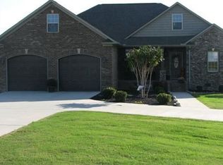 383 Payton Ln, Grant, AL 35747