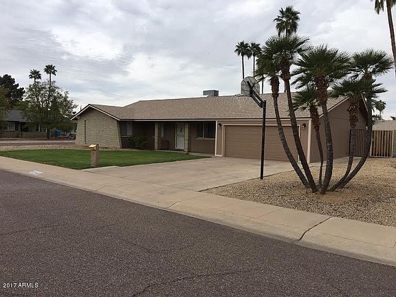 2nd image of 10402 N 37th Dr
