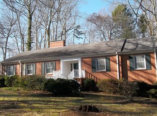 1125 Montpelier Dr, Greensboro, NC 27410