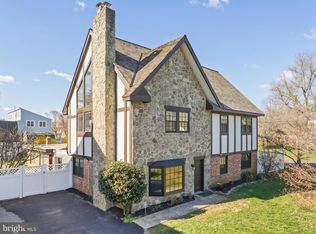 1109 Burton St, Woodbridge, VA 22191