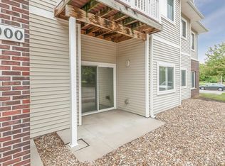 1900 Rockford Rd SW UNIT 2, Cedar Rapids, IA 52404