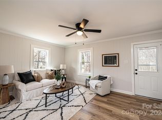 190 Barnes Ln, Stony Point, NC 28678