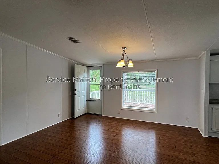 8006 Malone Rd — Photo 6