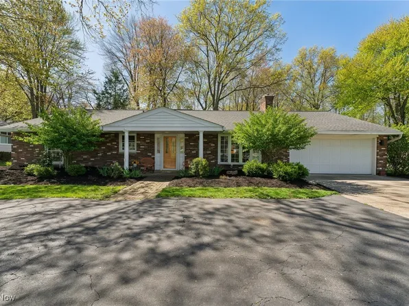 27069 Hilliard Blvd, Westlake, OH 44145