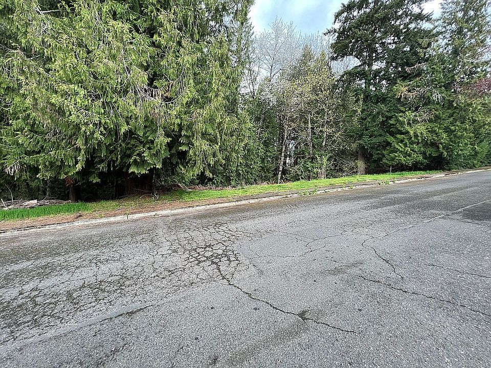 2nd image of SE Duke St