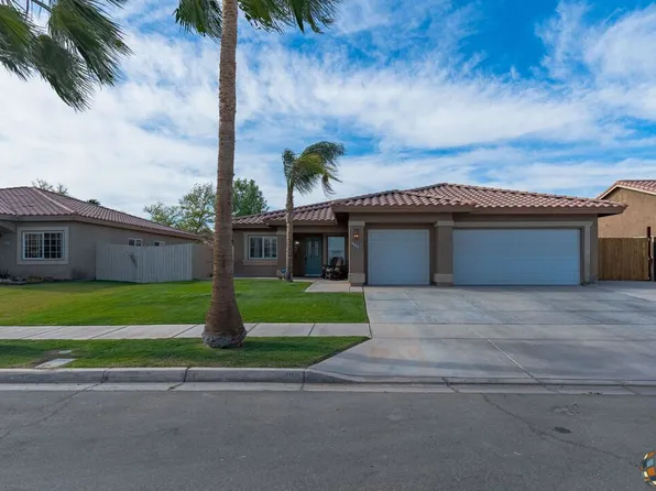 1798 Farmer Dr, El Centro, CA 92243