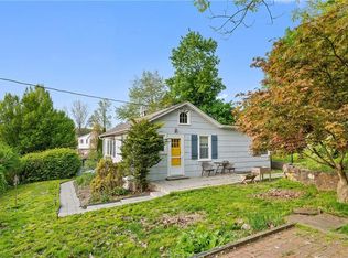 142 Cottage Rd, Kent Lakes, NY 10512