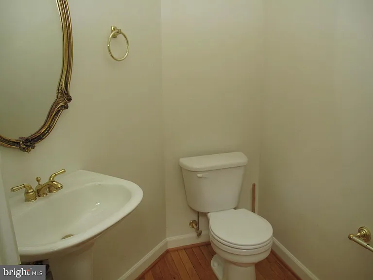 8176 Skelton Cir — Photo 9