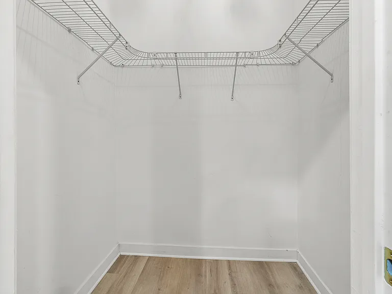 1127 W Farwell Ave #105 — Photo 12