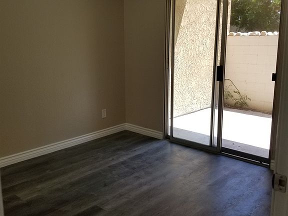 4th image of 251 N Elderberry Ave #6