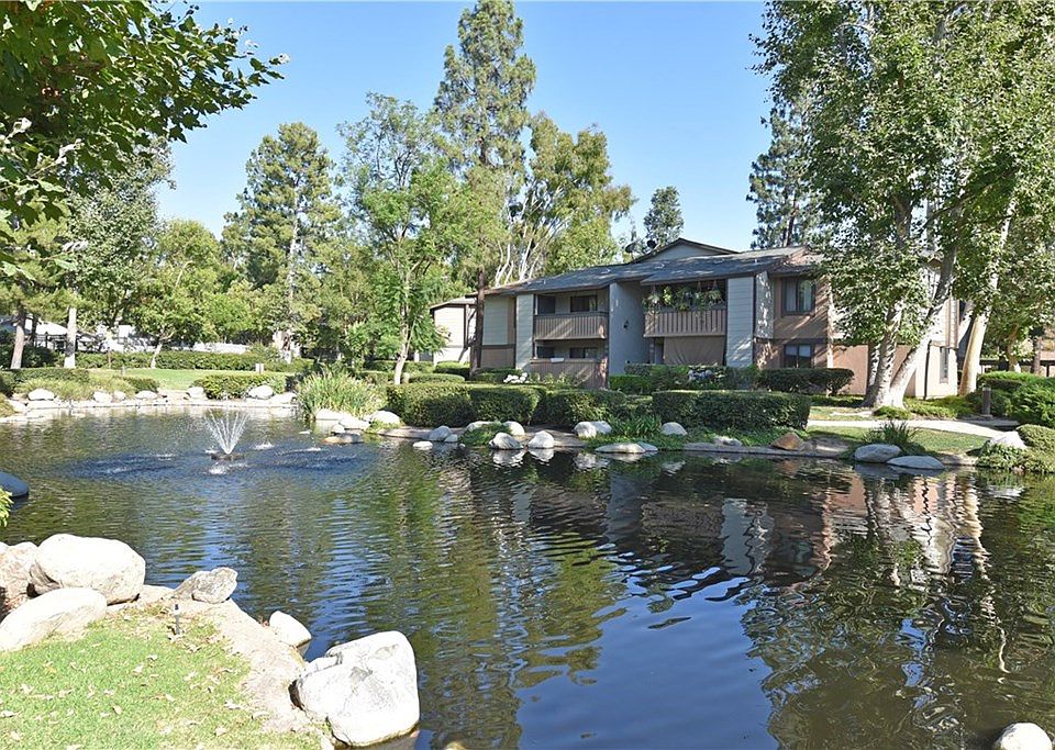 2nd image of 20702 El Toro Rd APT 204
