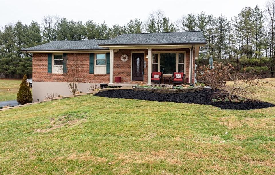 1st image of 520 Lynnwood Dr