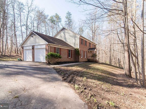 2nd image of 12608 Daffodil Dr
