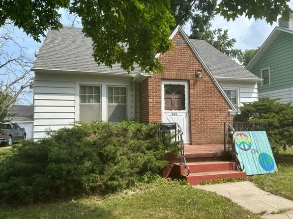 409 E Ross St, Toledo, IA 52342