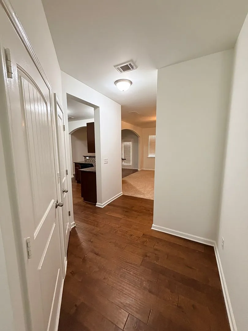 New Listing - Spacious, Acworth Townhouse On Quiet Cul-de-Sac! — Photo 2