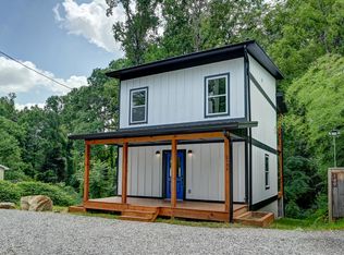 153 State St, Asheville, NC 28806