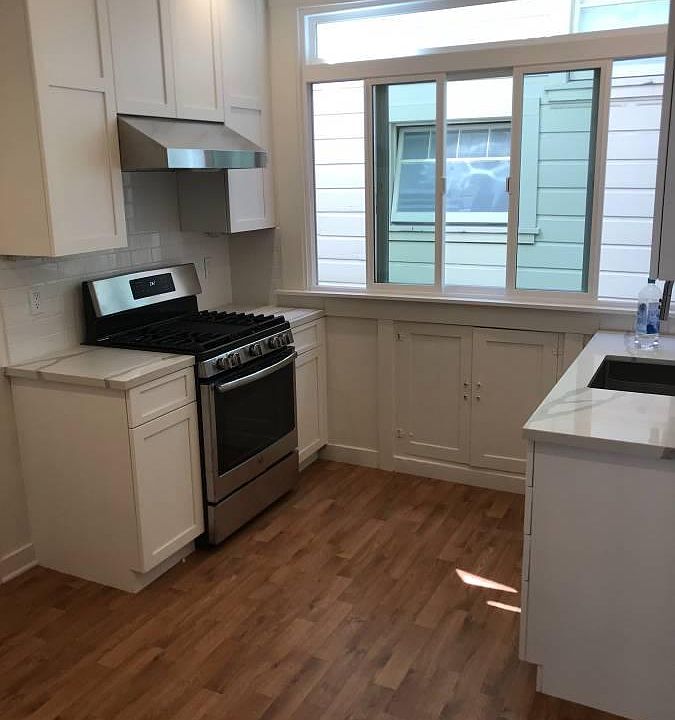 2nd image of 2757 Polk St
