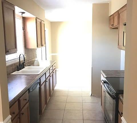 5th image of 8528 Claiborne Cv