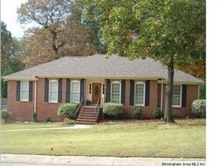 512 Oak Glen Trce, Birmingham, AL 35244