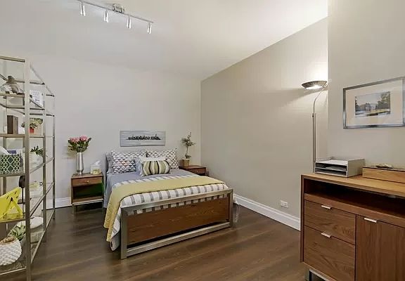 3rd image of 430 E 56th St APT 3D