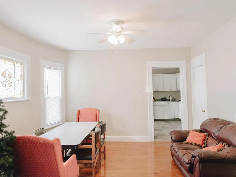 1736 Wyoming Ave — Photo 5