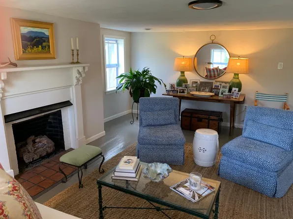 102 Welch Park Pl, Lexington, VA 24450