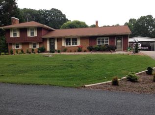 544 Beaumont Elm St, North Wilkesboro, NC 28659