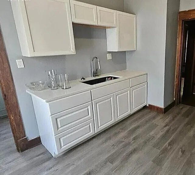 3523 Saint John Ave — Photo 3