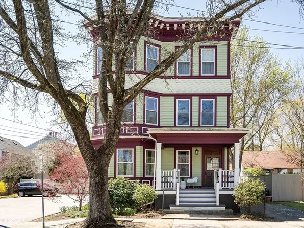 62 Holworthy St #1, Cambridge, MA 02138