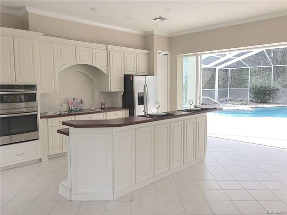 3rd image of 4020 N Pony Dr