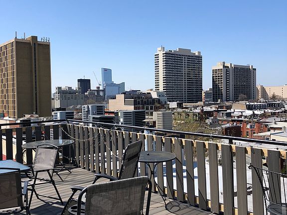 5th image of 1804 Green St #205