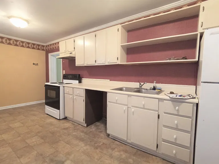 2302 Whitehall Ave #C — Photo 7