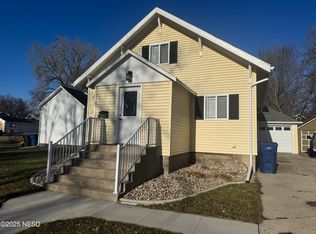 705 N Broadway St, Watertown, SD 57201