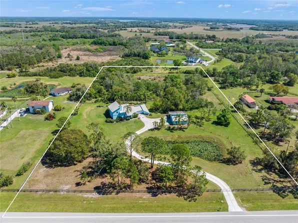 7677 Saddle Creek Trl, Sarasota, FL 34241