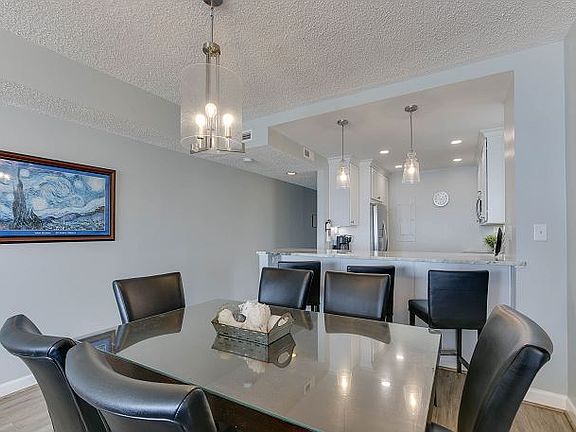 5th image of 2113 Atlantic Ave APT 401