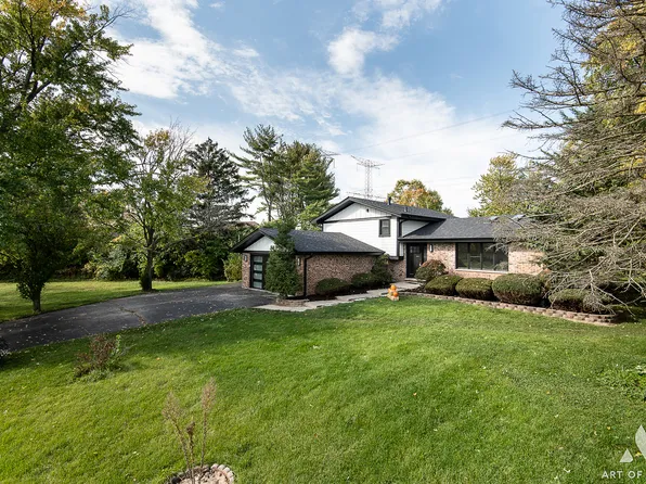 18748 Tammy Dr, Mokena, IL 60448